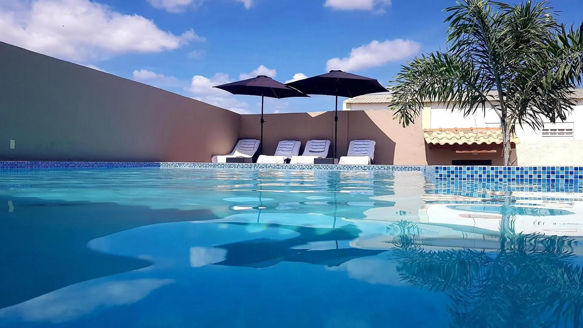 فندق Island House Near Curacao International Airport Cur يلمستاد